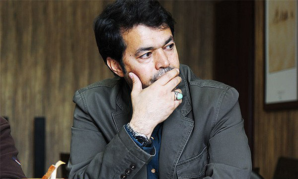 همین فروش اندک را هم مدیون تبلیغات ماهواره‌ای هستیم/ سینما در آستانه ورشکستگی است/ در دوره شبهه انسداد فرهنگی قرار داریم