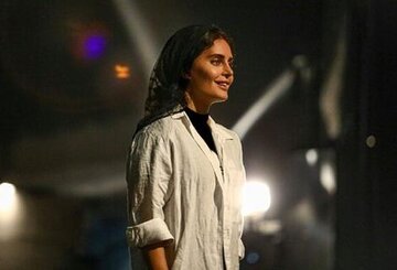 الناز شاکردوست با «آواز عاشقانه دختر دیوانه» در تئاتر شهر » اصفهان امروز آنلاین