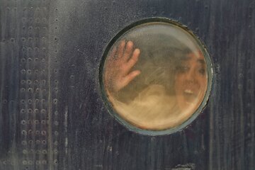 رازی که بعد از ۲۰ سال آشکار شد؛ در ۱۸ ساعت اولیه زلزله بم چه گذشت؟