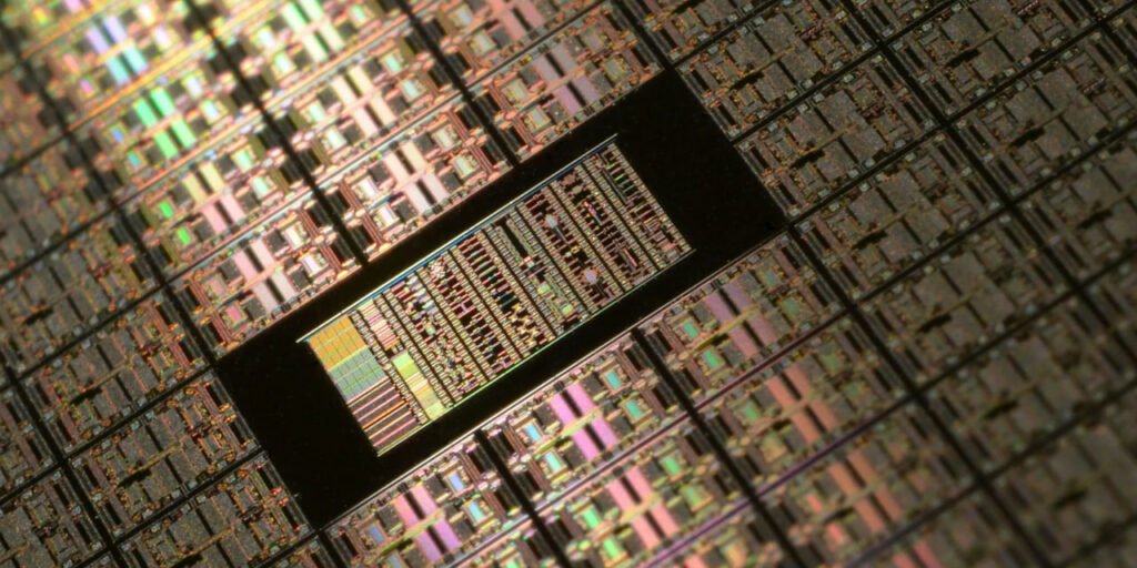 سامسونگ و TSMC تشکیل تراشه‌های ۲ نانومتری را از سال ۲۰۲۵ اغاز می‌کنند