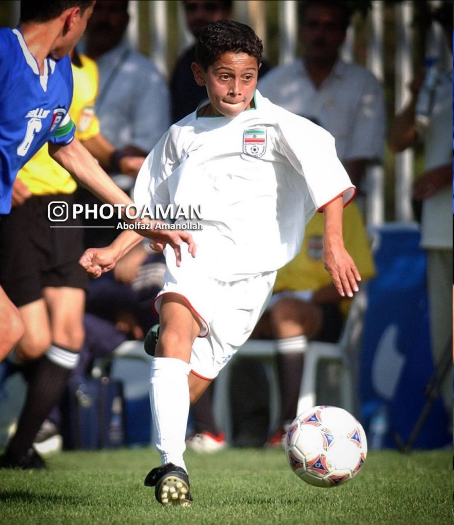 عکس| تصویری زیرخاکی از کودکی دربی‌بازترین بازیکن پرسپولیس » اصفهانیا