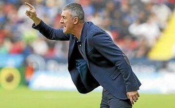 مربی لالیگایی در راه فوتبال ایران » اصفهانیا