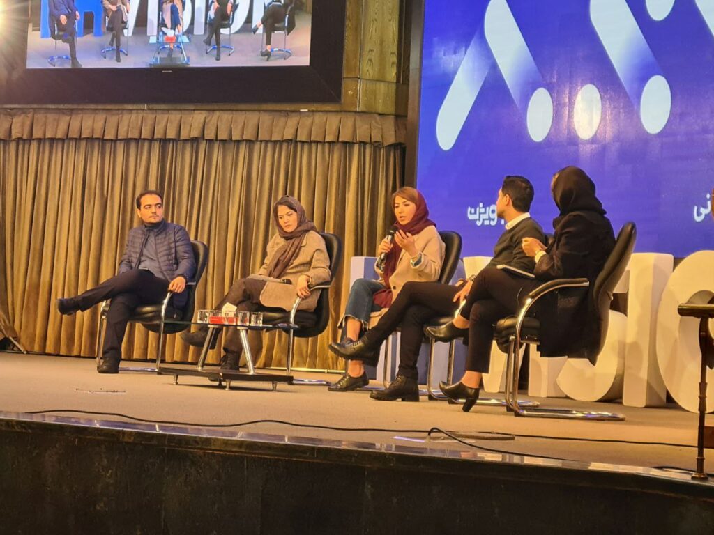 1707144727 843 در کار منبع های انسانی از کپی کردن بپرهیزید، اصالت