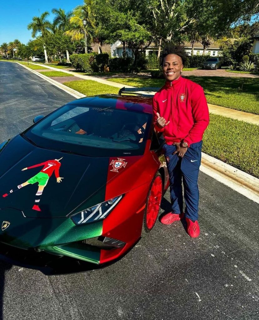 عکس| خوشحالی رونالدو روی ماشین بلاگر مشهور » اصفهانیا