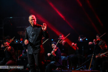 مشکلی برای صدور مجوز کنسرت قربانی در اصفهان وجود ندارد/تا این مدت مجوزها صادر نشده است