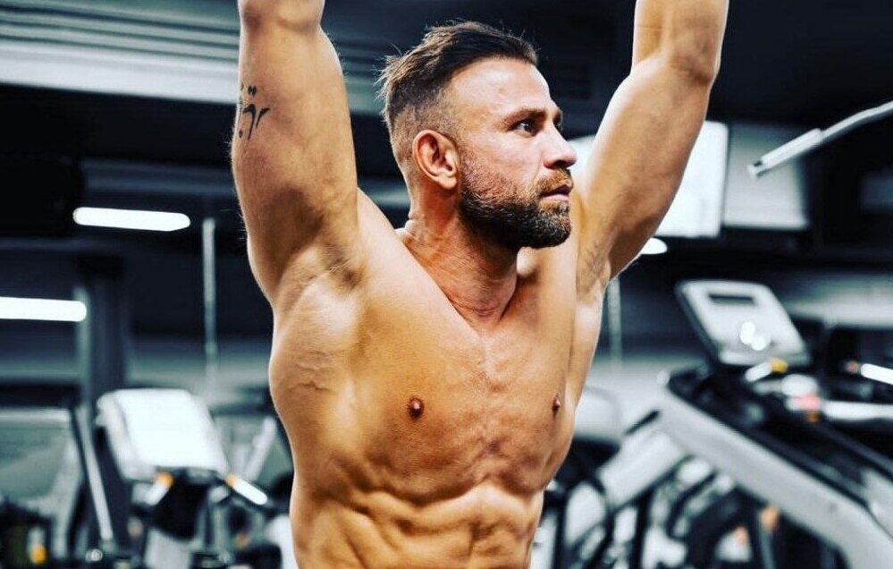 عکس| هیکل رضا نوروزی هر روز دیدنی‌تر از دیروز