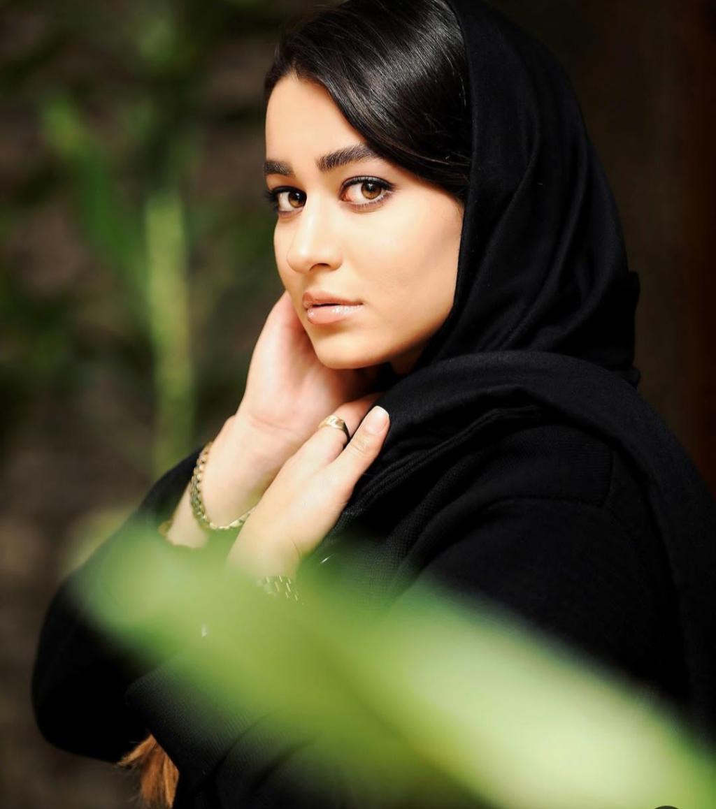 بیوگرافی مه لقا مینوش زاد 24 مه لقا مینوش زاد