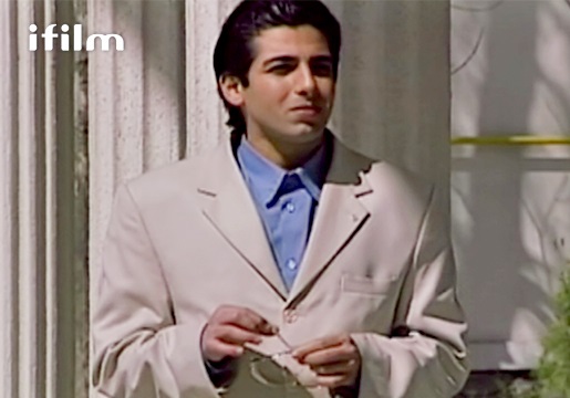 حمید گودرزی در فیلم مسافری از هند (1)