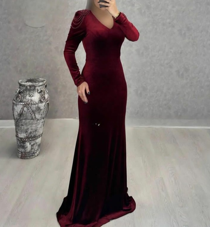 Dressed in a dress (23)