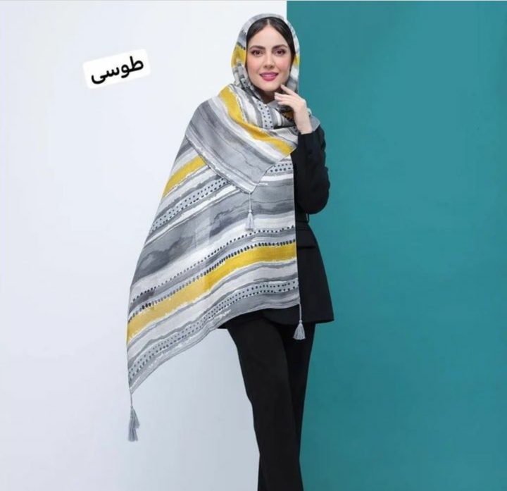 Shawl model (20)