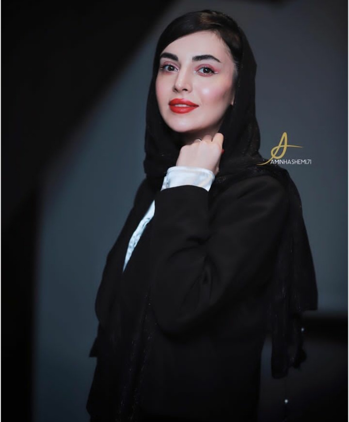 Mahshid Javadi (4)