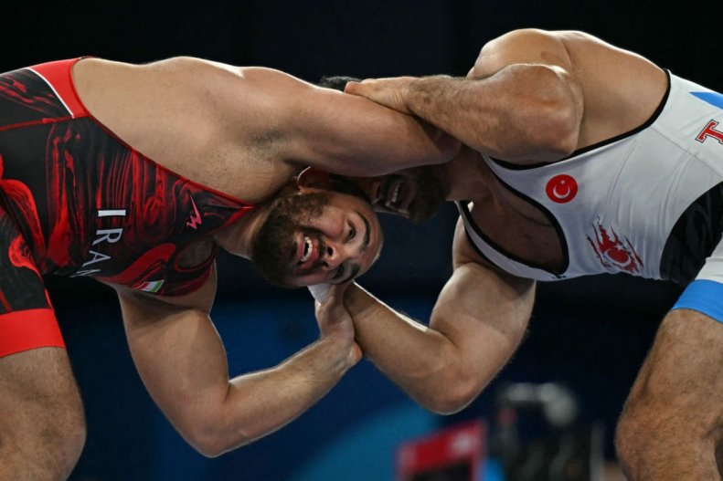 بیوگرافی امیرحسین زارع کشتی گیر