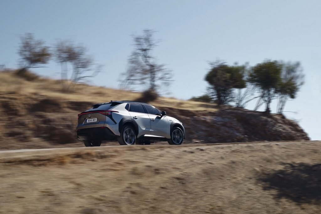 تویوتا bZ4X با برساوش به ایران می‌آید، کراس‌اوور محبوب و پاک ژاپنی‌ها در راه بازار_اصفهانیا