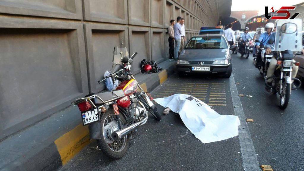 دنده عقب کامیون جان عابر پیاده را گرفت