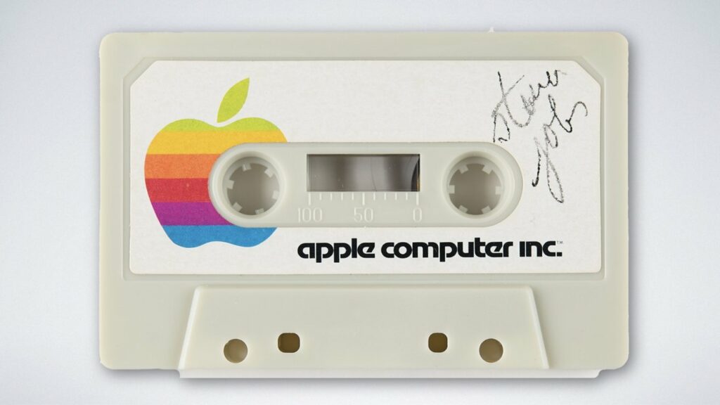 1726536073 823 یک نوار کاست و چک با امضای استیو جابز در