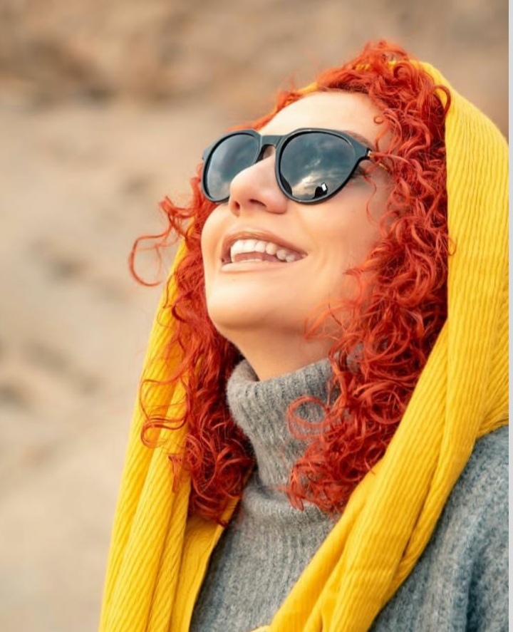 بیوگرافی هلن نقی لو 29 Helen Naghi Lu (13)