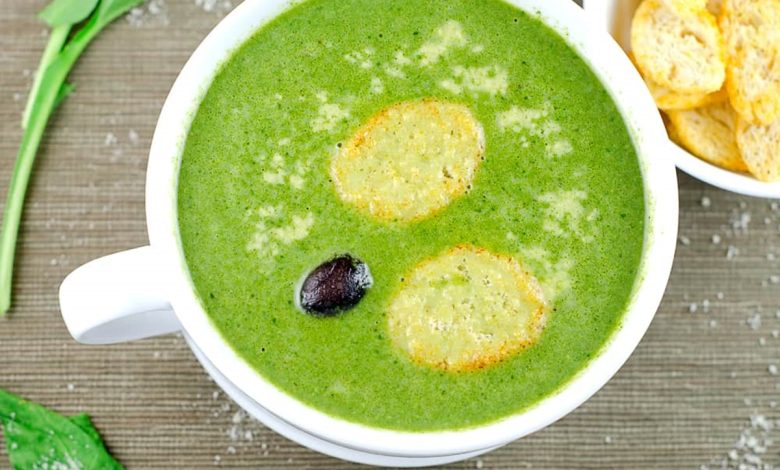 سوپ اسفناج ایتالیایی