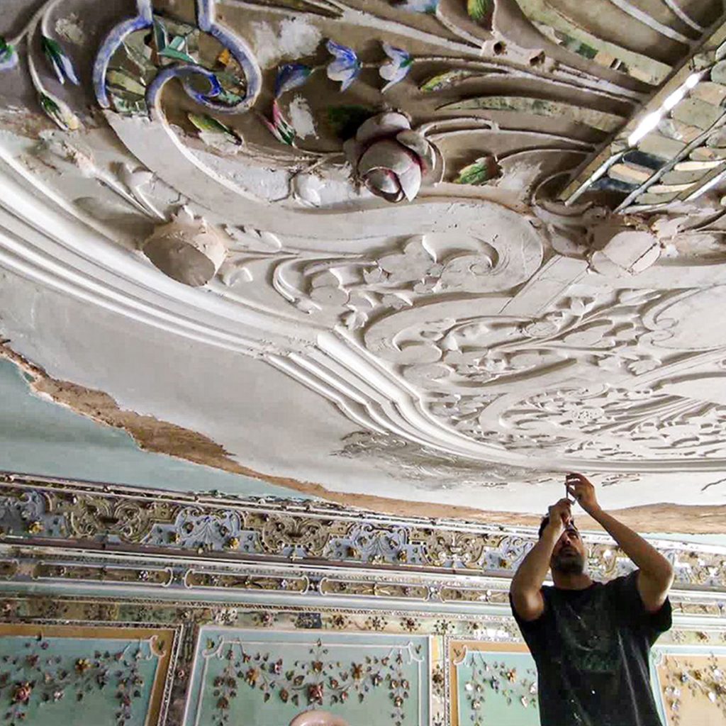 باغ زرشک نیازمند رسیدگی مستمر است