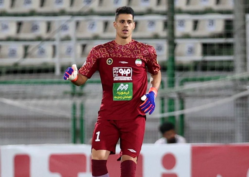 مطلب نیازمند برای رقیبان خط و نشان می کشد