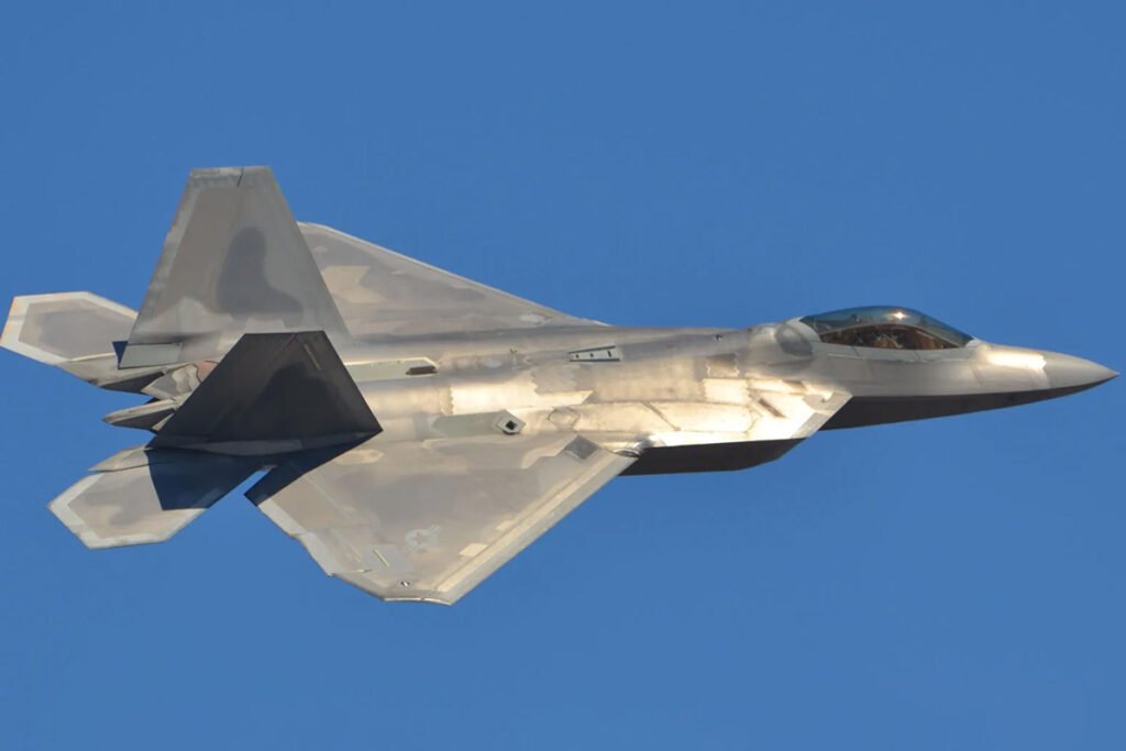 می‌توان از ماهواره‌های استارلینک برای شناسایی هواپیماهای رادارگریز منفعت گیری کرد_اصفهانیا