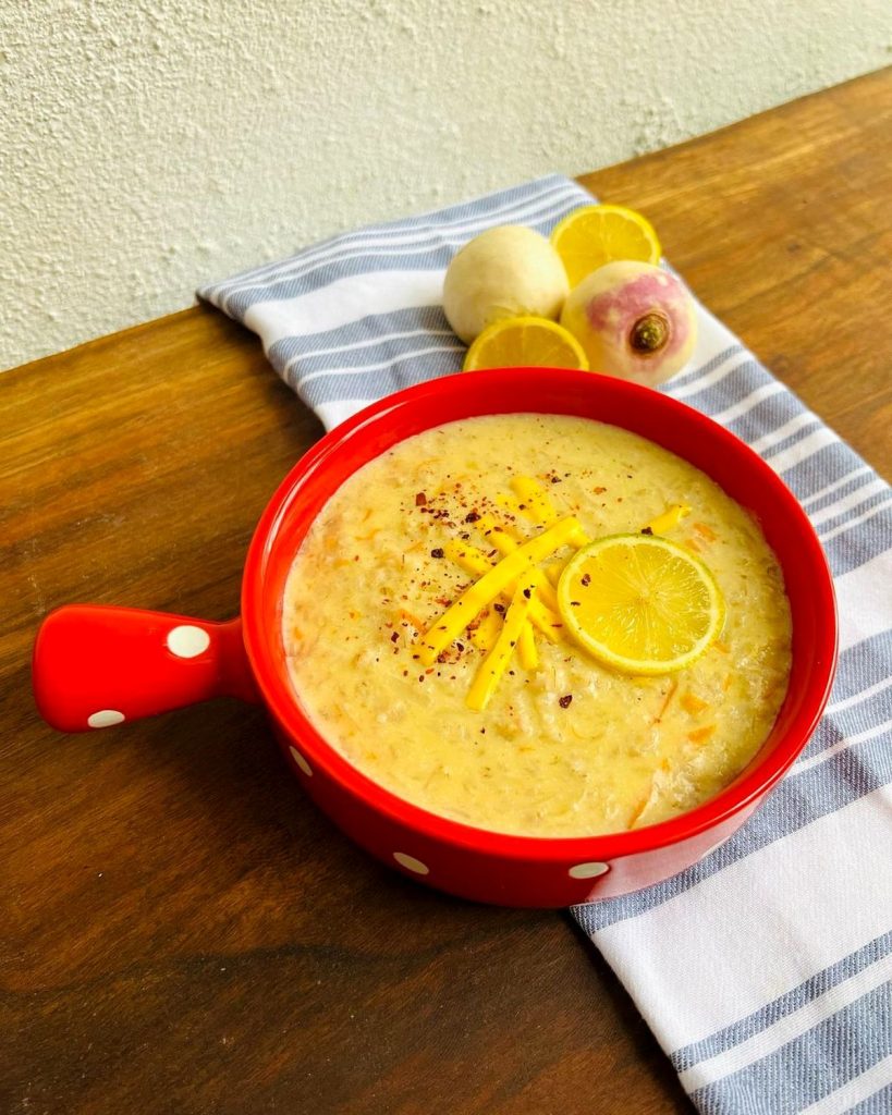 نحوه تهیه سوپ شلغم برای سرماخوردگی و گلودرد به روش ساده