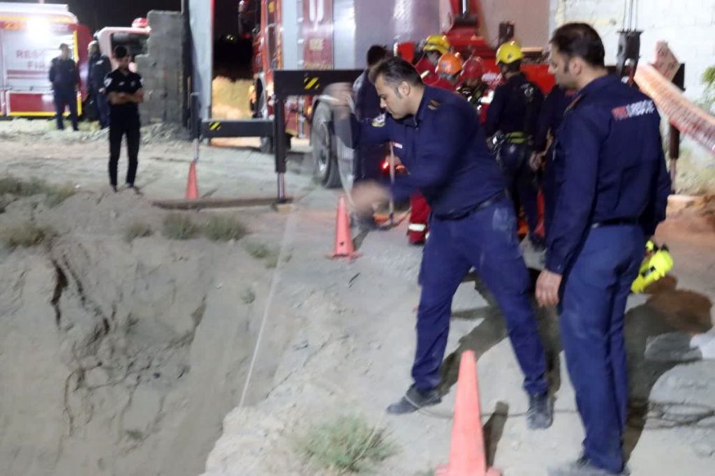 کشف پیکر بی‌جان مرد ۴۰ ساله از چاه آب ۳۰ متری+عکس