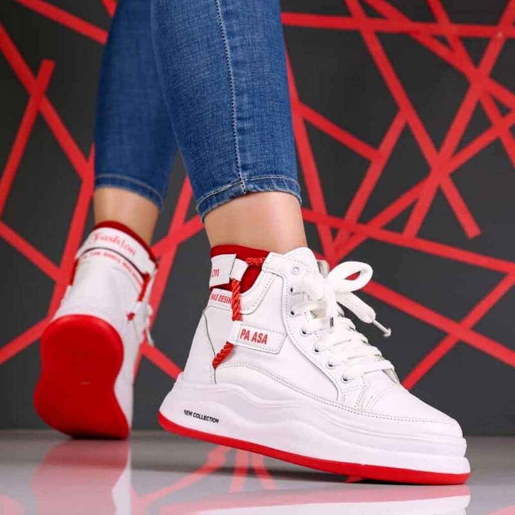 کفش اسپرت دخترانه برای مدرسه ۱۴۰۳