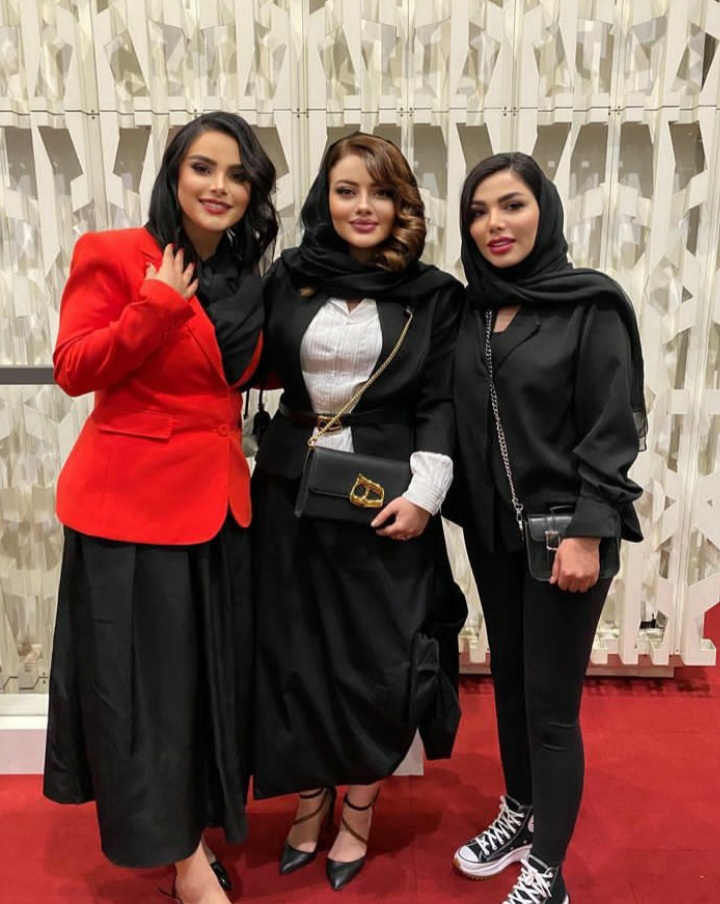 بیوگرافی آزاده مهدیزاده بازیگر نقش سیمین در سریال گردن زنی 9 Azadeh Mahdizadeh (5)