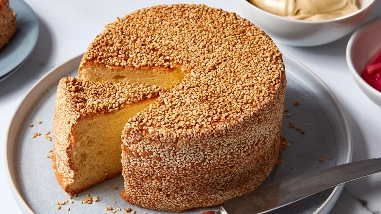 چهار روش خوشمزه برای تهیه کیک کنجدی خانگی با و بدون فر آموزش داده شد 3 Sesame cake