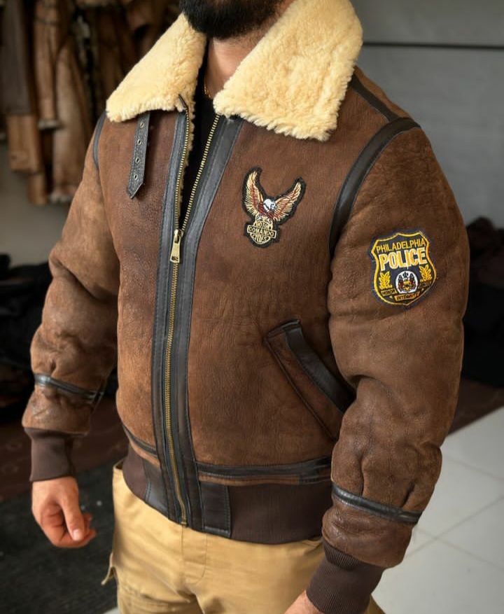 Men_s jacket model (3)