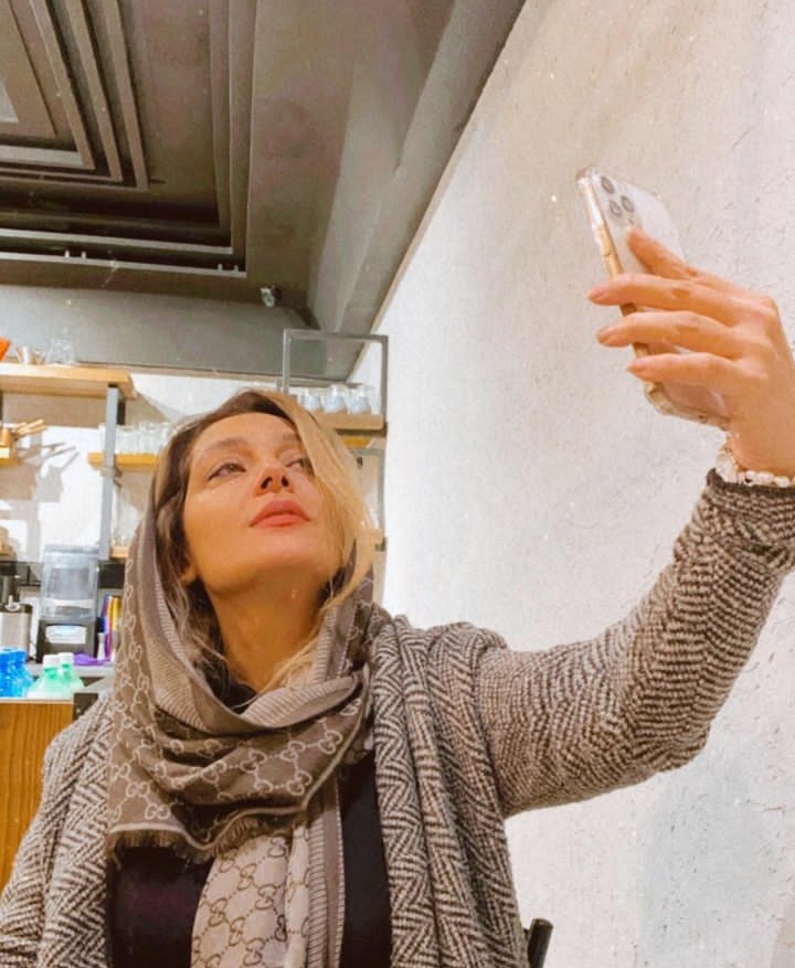 بیوگرافی ساره بیات و علیرضا افکاری 79 Sara Bayat (15)