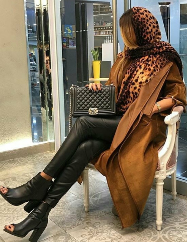 Rain model for girls (34)