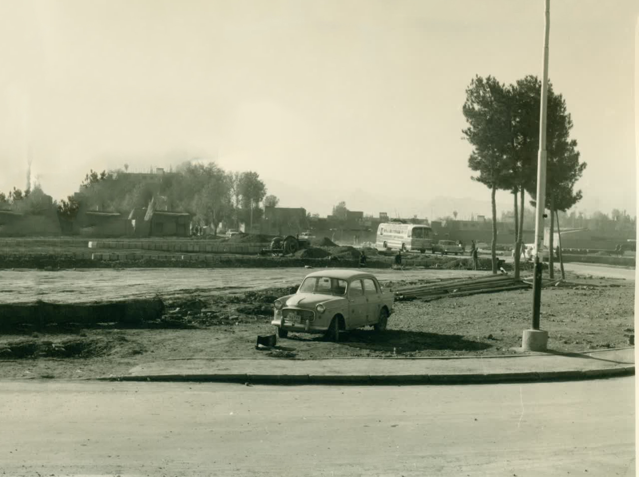 تسطیع و ایجاد میدان دروازه تهران