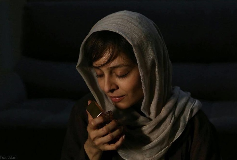 ساره بیات در فیلم زرد