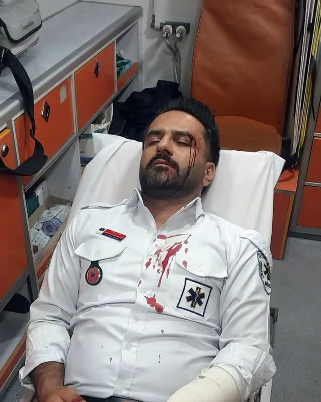 حمله به پرسنل اورژانس اصفهان+عکس