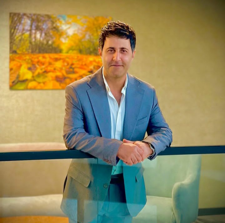 عکس و بیوگرافی هومن حاجی عبداللهی