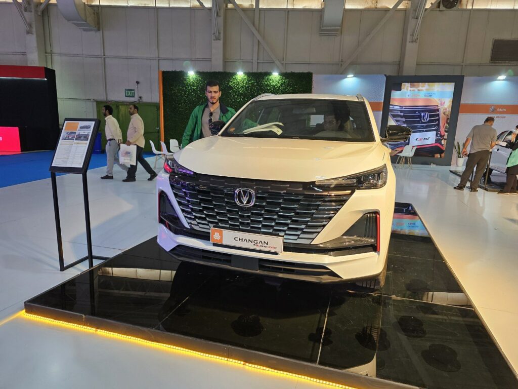 مجوز واردات ماشین، جانشین افزایش قیمت برای خودروسازان بزرگ_اصفهانیا