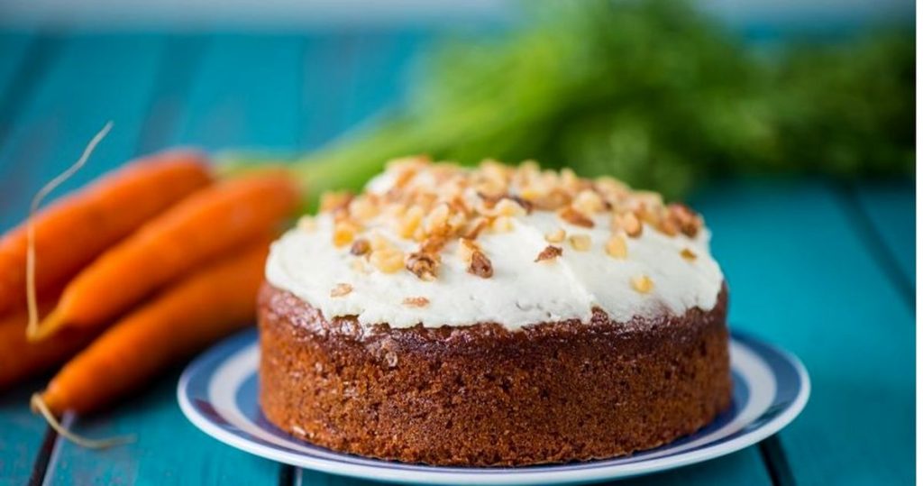 نحوه تهیه۶ مدل کیک هویج خانگی به روش خوشمزه با فیلم