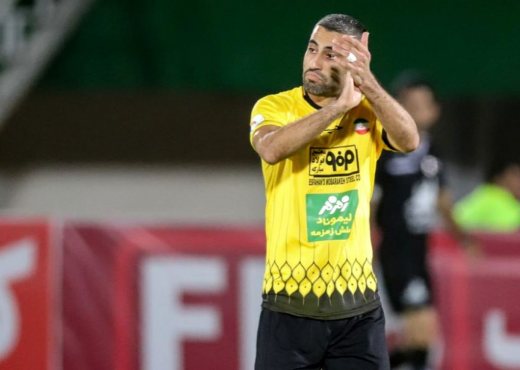 کاوه رضایی ستاره گلزن سپاهان در اهواز