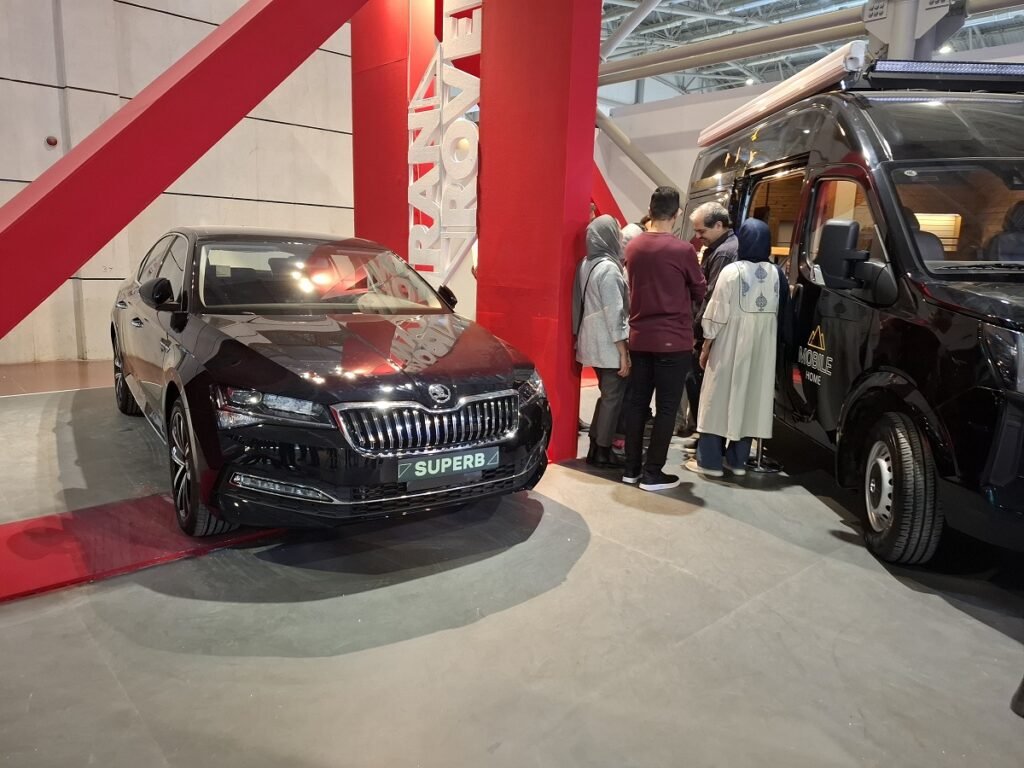 نگاهی به اشکودا اوکتاویا، نماینده جمهوری چک در نمایشگاه ماشین اصفهان 1403_اصفهانیا 8 اشکودا سوپرب