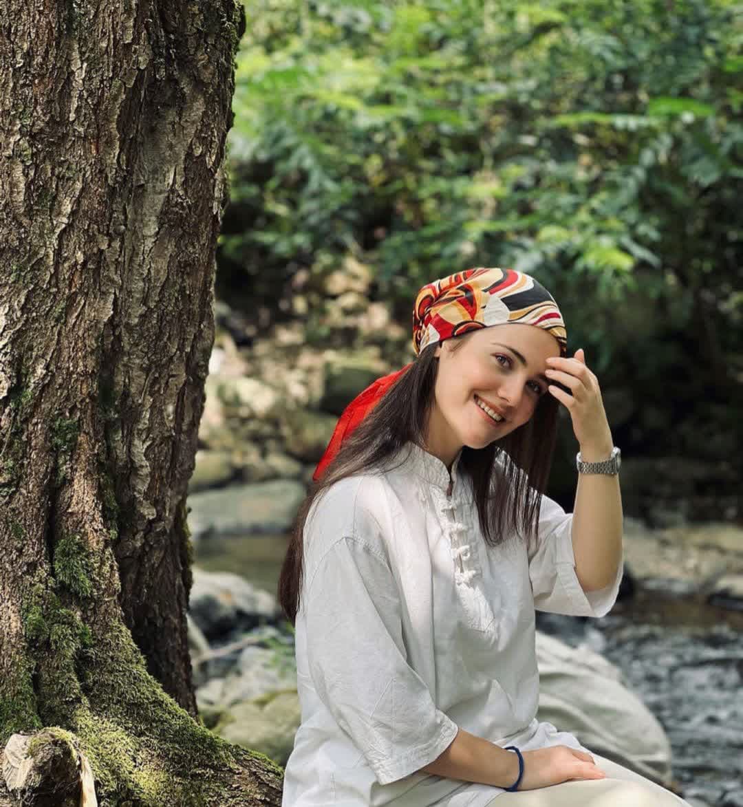 نگار بابایی کیست 53 Ngar Babaeei (4)