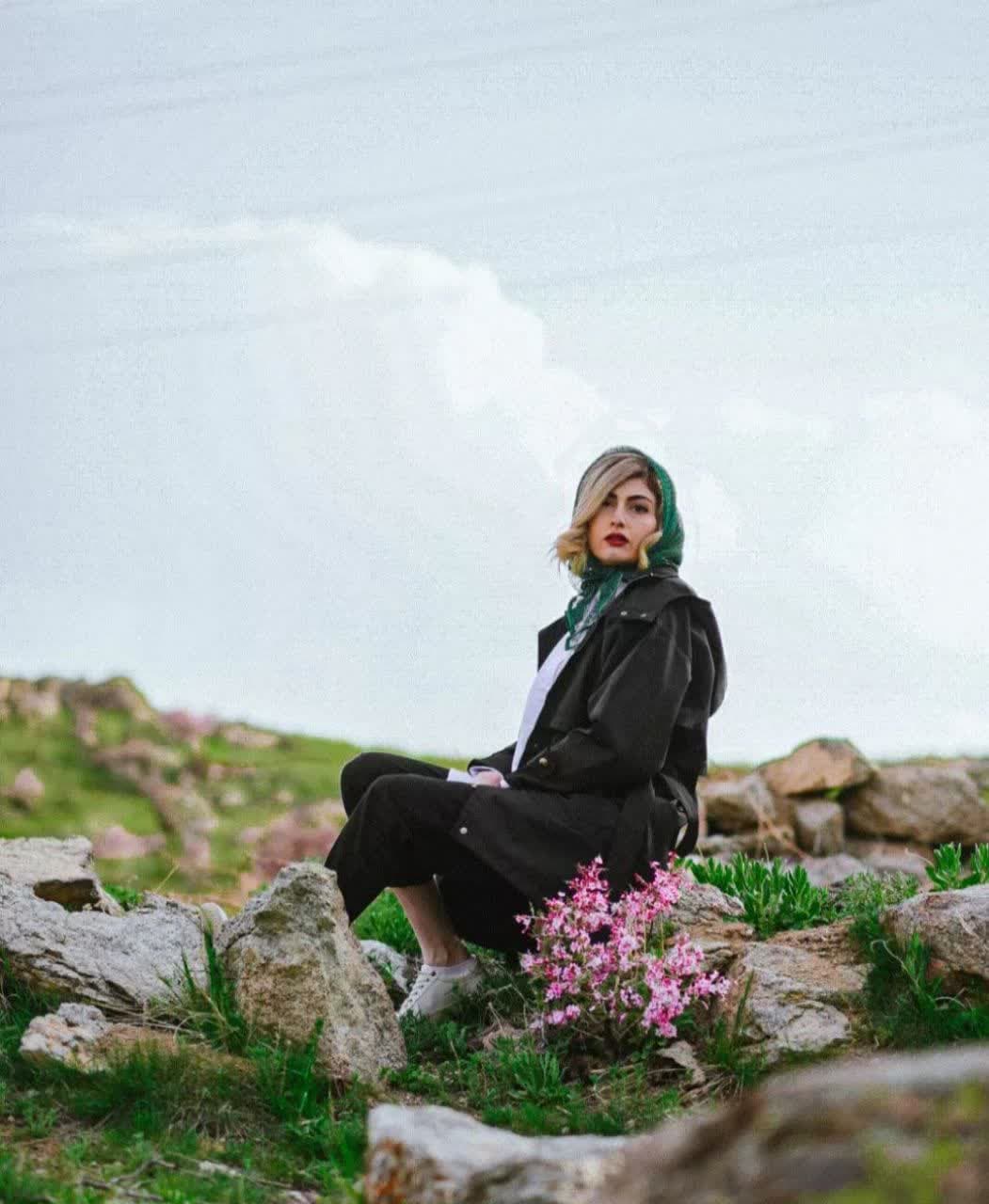 بیوگرافی پریسا دوستی بازیگر نقش انیس در سریال سوجان 56 Parisa Dosti (8)