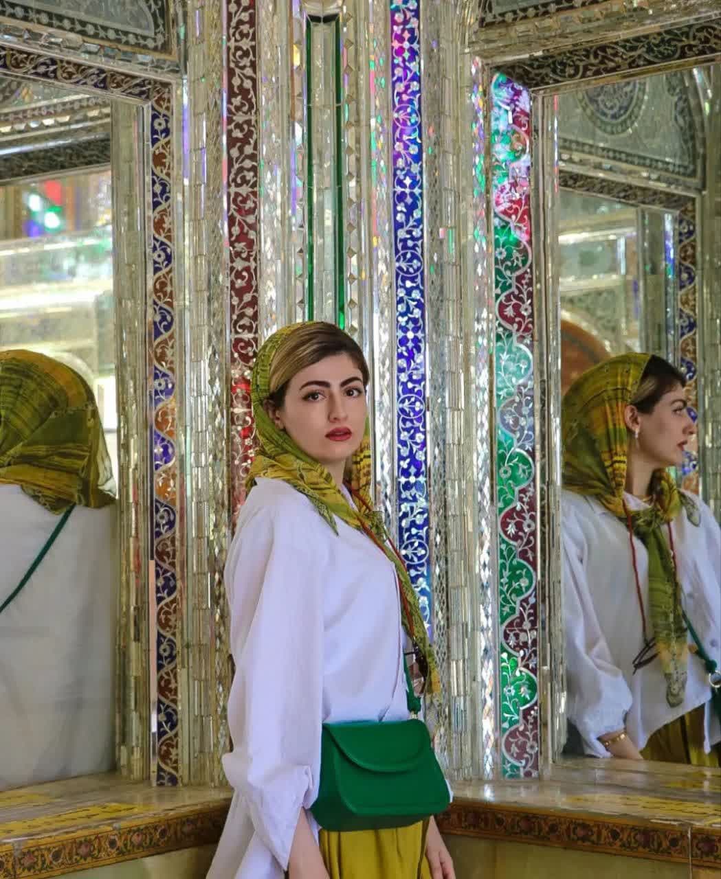 بیوگرافی پریسا دوستی بازیگر نقش انیس در سریال سوجان 59 Parisa Dosti (11)