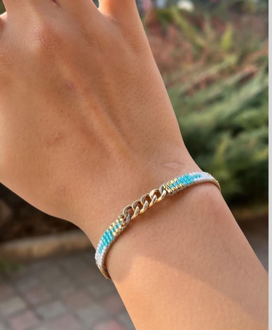 Gold bracelet model (15)