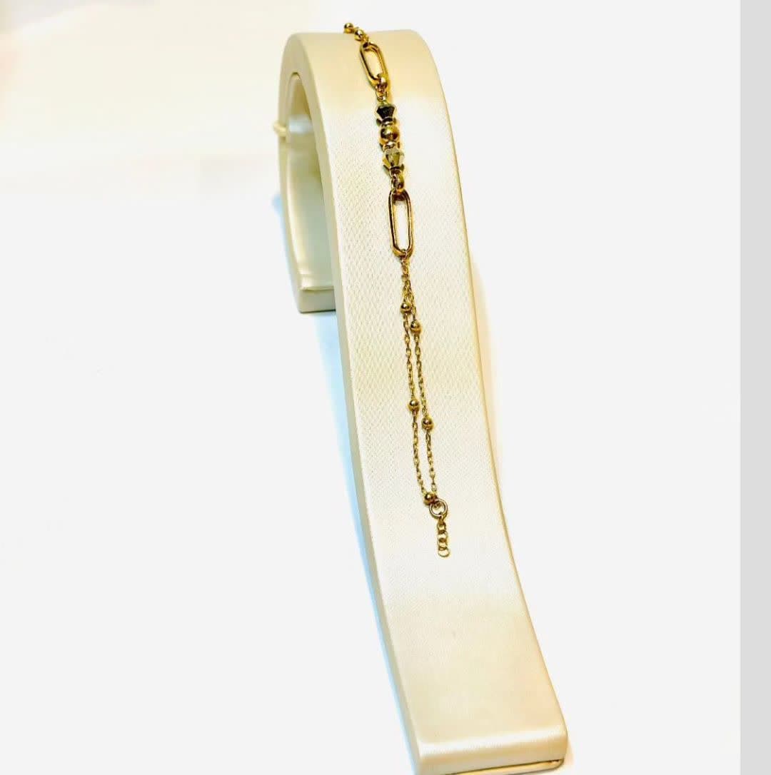 Gold bracelet model (27)