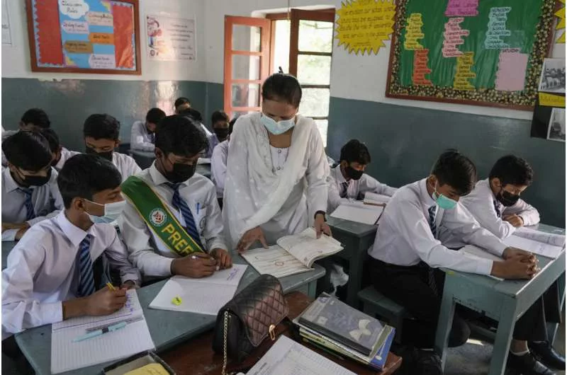 آلودگی بی‌سابقه هوا در لاهور پاکستان هزاران نفر را روانه بیمارستان کرد