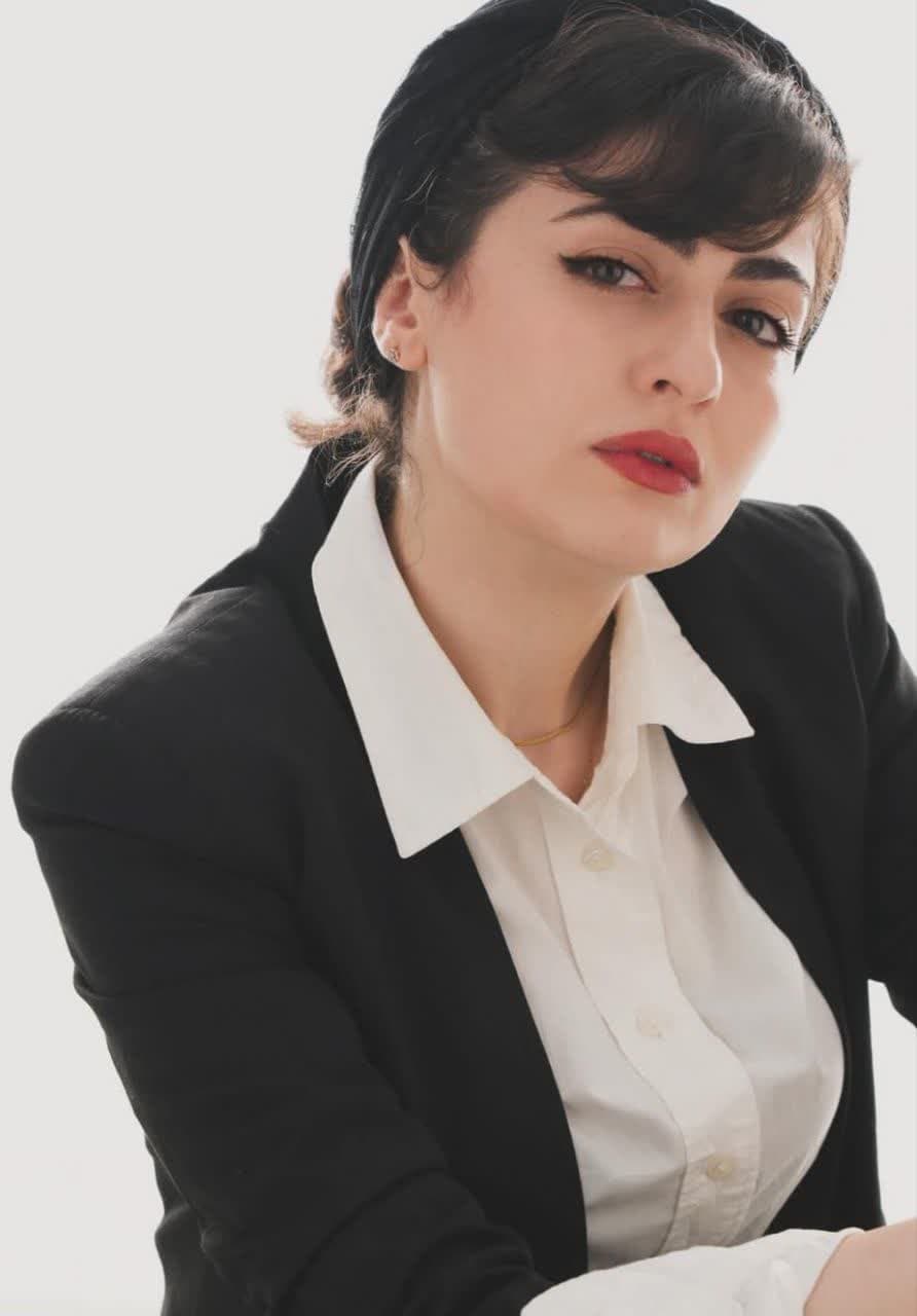 بیوگرافی پریسا دوستی بازیگر نقش انیس در سریال سوجان 66 Parisa Dosti (18)