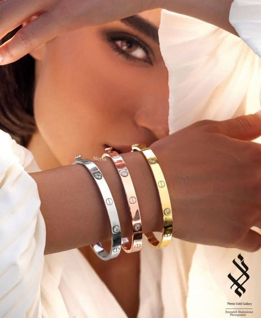 دستبند طلا شیک و مجلسی