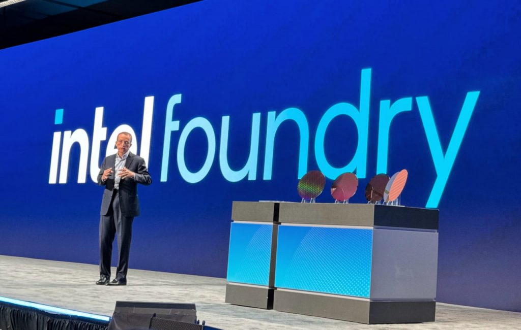 دولت آمریکا به‌جستوجو نجات اینتل؛ گمان ادغام با AMD بازدید می‌شود_اصفهانیا