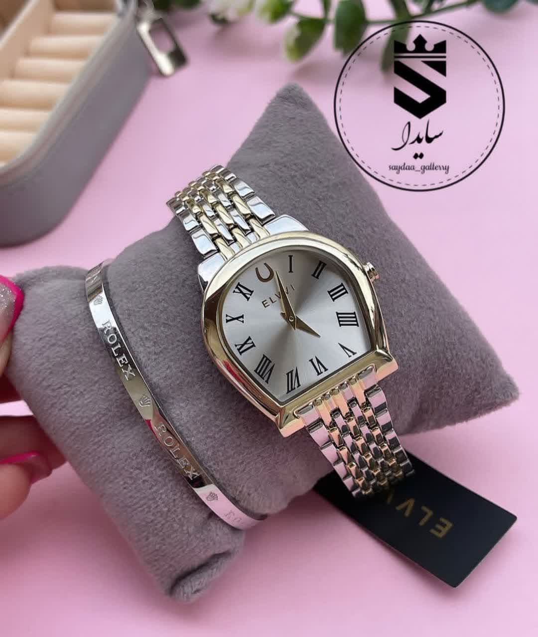 Women_s watch model (10)